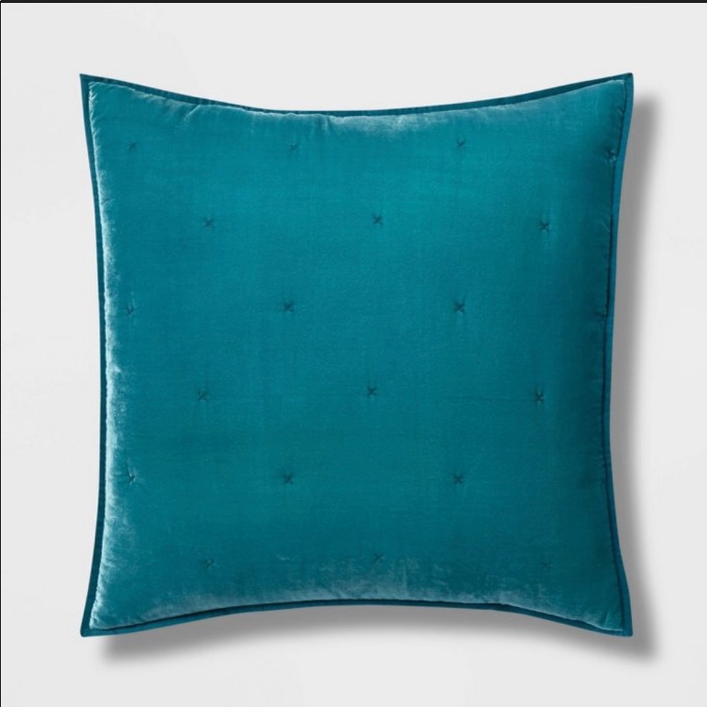 Euro Tufted Velvet Stitch Quilt Sham - NWOT